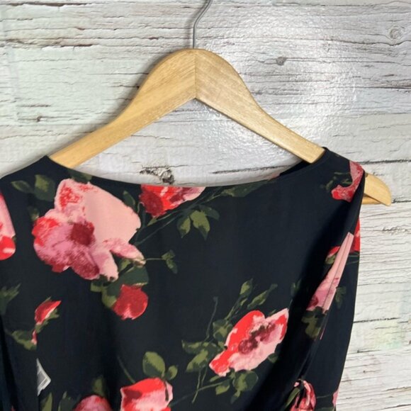 Aritzia wilfred black red floral blouse top tie up sleeves size small - Picture 7 of 8